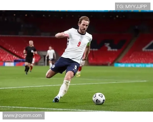 湖人队新核心斯特林布朗表现抢眼，球队迎来开门红