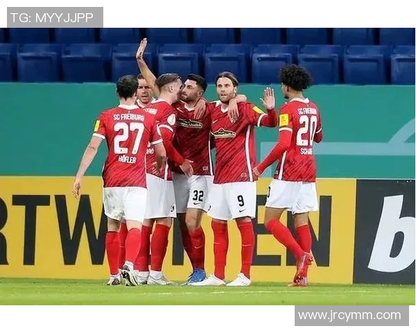 美因茨主场绝杀弗莱堡，壮志凌云晋级欧联！